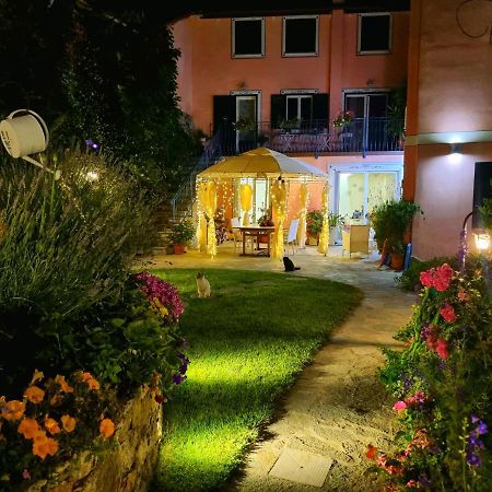 Casa Vacanze Family Albisola Superiore Εξωτερικό φωτογραφία