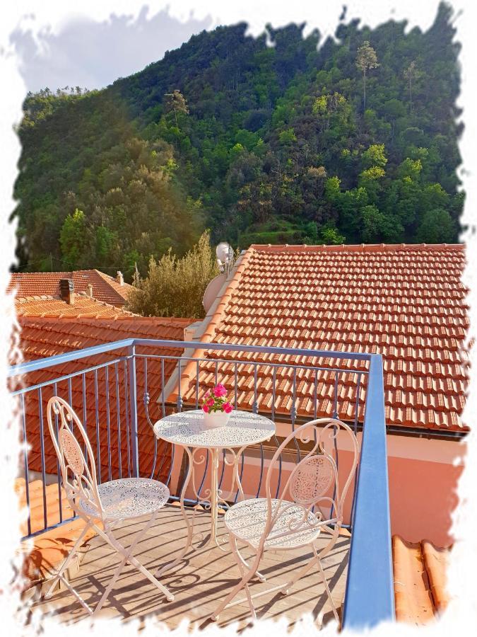 Casa Vacanze Family Albisola Superiore Εξωτερικό φωτογραφία