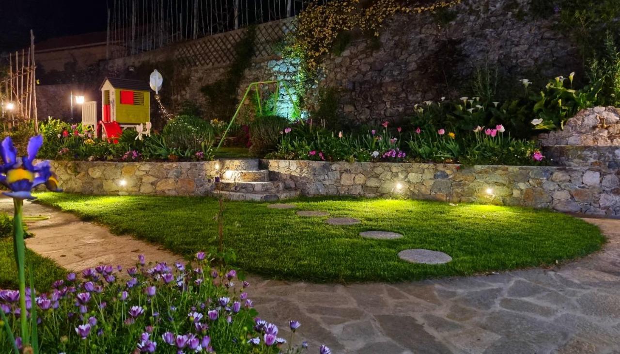 Casa Vacanze Family Albisola Superiore Εξωτερικό φωτογραφία