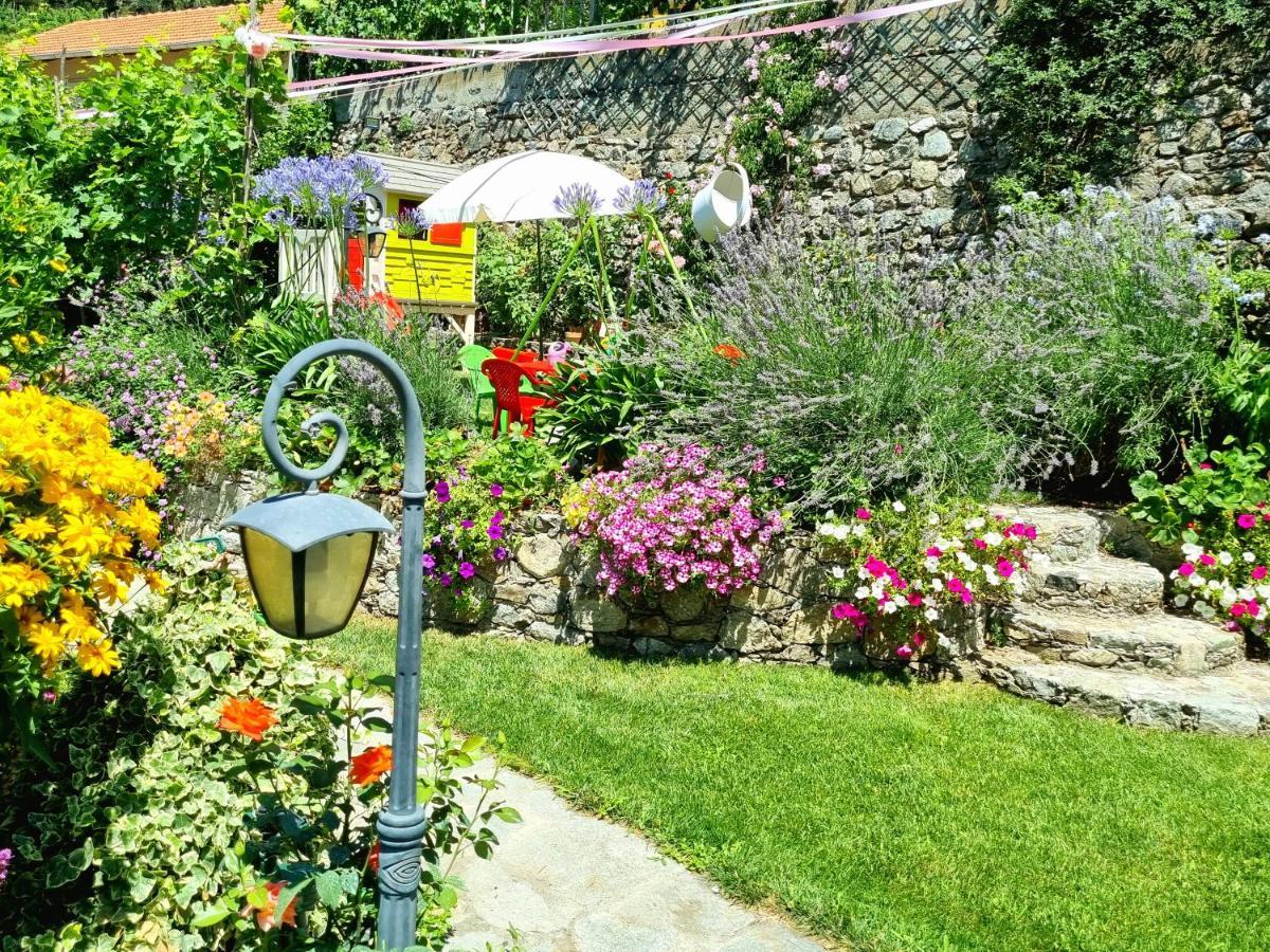Casa Vacanze Family Albisola Superiore Εξωτερικό φωτογραφία