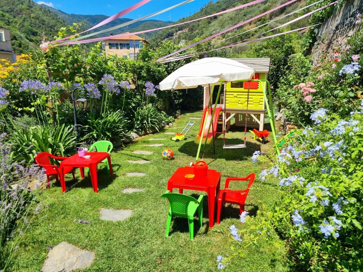 Casa Vacanze Family Albisola Superiore Εξωτερικό φωτογραφία